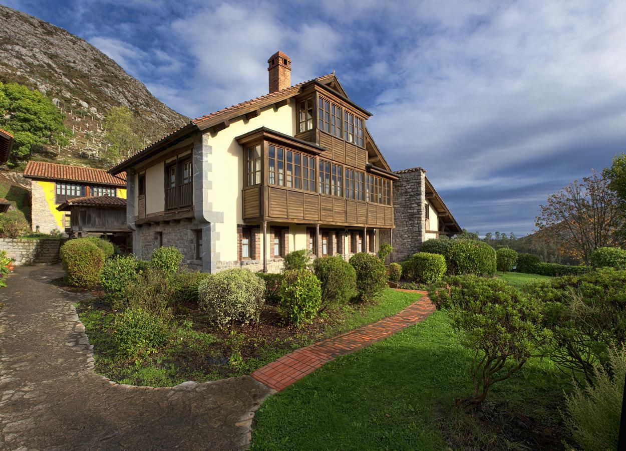 La Montaña Mágica Hotel Rural Vibano Exterior foto